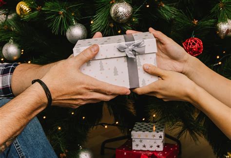 Christmas Presents Gifting Cooler Insights