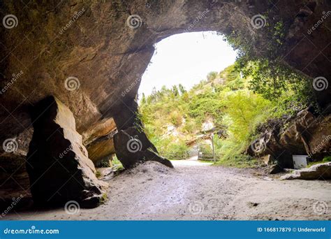 Entrance To The Cave Stock Image Image Of Beauty Background 166817879