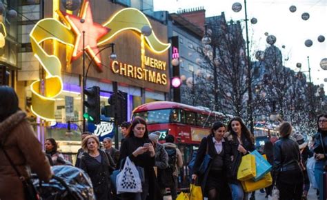 Retail Winners And Losers This Christmas Bbc News