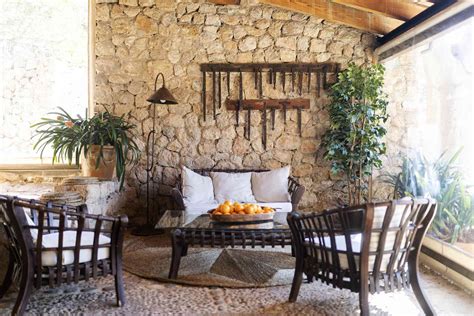 What Is Mediterranean Style Interior Design