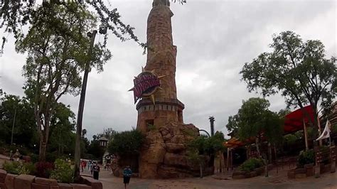 Islands Of Adventure Outside The Entrance June 1st 2012 Universal