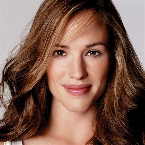 Jennifer Garner | Speaking Fee, Booking Agent, & Contact Info | CAA