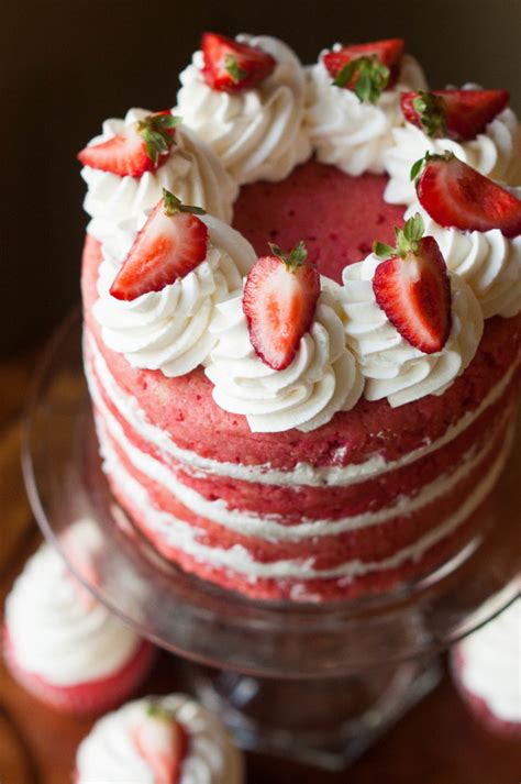 Details More Than 69 Strawberry Cream Birthday Cake Latest