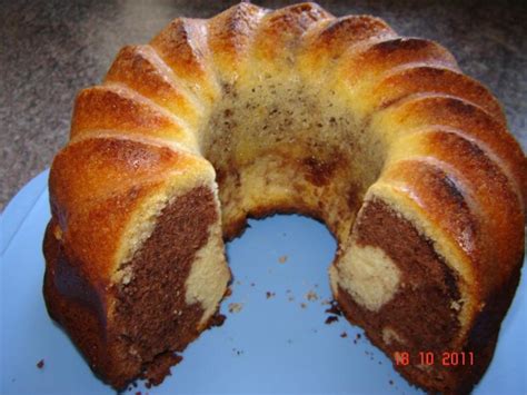 Natürlich kannst du deinen nusskuchen glasieren, wie es dir gefällt. Kuchen & Torten : Nuss-Nougat-Marmorkuchen - Rezept Durch ...