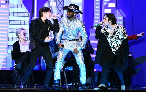 Bts arrives solo at the 62nd annual grammy awards. The best 2020 Grammys performances from Lil Nas X and BTS ...
