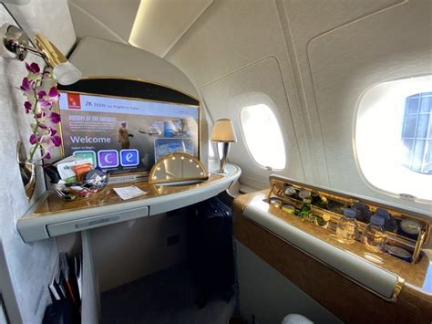 Flight Review Emirates First Class Suite A380 Los Angeles To Dubai