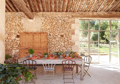 La Rénovation Spectaculaire Dun Mas Provençal Elle Décoration