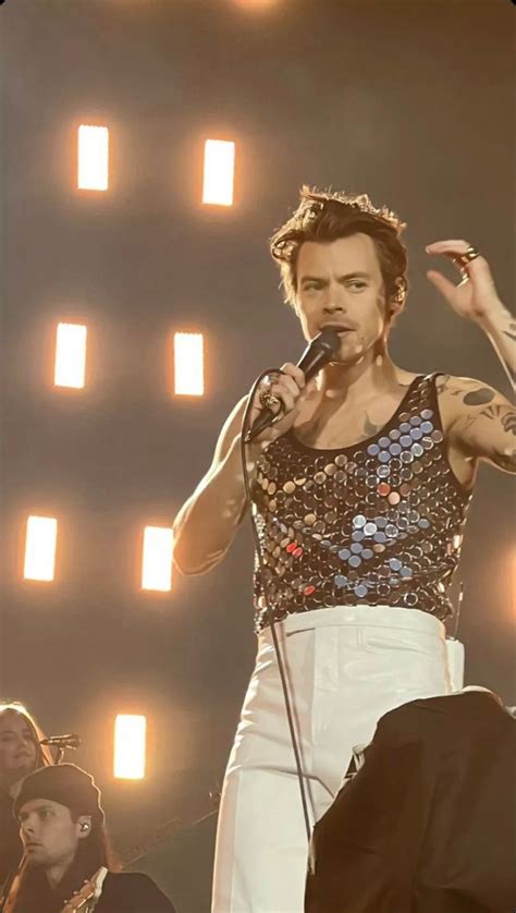 Harry At Wembley In 2022 Style Wembley Concert