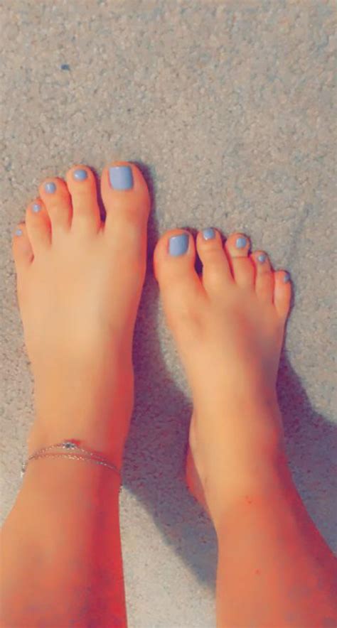 First Time Foot Pic💜 What Do You Think 😉 Scrolller