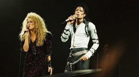 Sheryl Crows Strange Time Touring With Michael Jackson What To Know