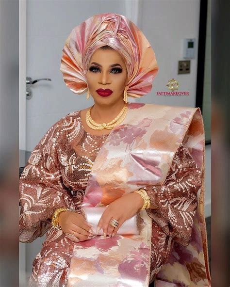 African Wedding Attire African Attire African Dress Nigerian Dress Styles Fabric Accessories