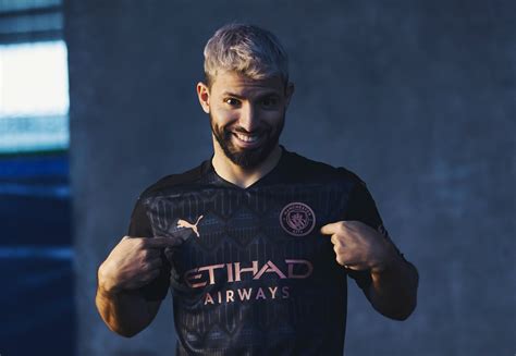 Man city devotees looking to sport the sky blue and white worn by their favorite team have come to the right place. Fantasy football tips: The 5 best forwards to sign in FPL ...