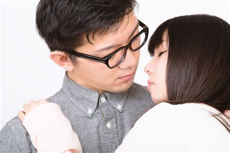 When Do Japanese Women Have Their First Kiss Survey Finds Gap Between Different Parts Of Japan