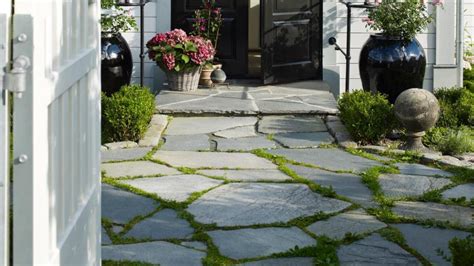 Whether you're laying artificial grass on paving slabs, or rolling out in place of a natural lawn, the steps are much the same. Laying Patio Slabs On Grass - Patio Ideas