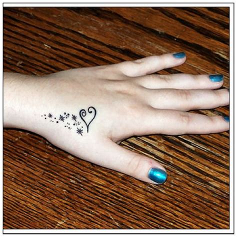 Fashion Top Style Cute And Stylish Small Hand Tattoos For