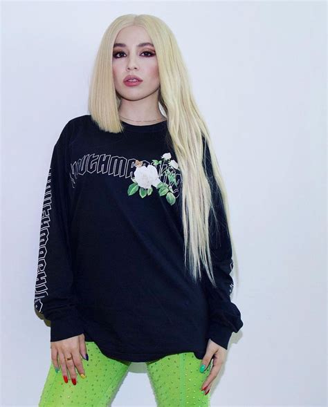 Instagram Post By Ava Max 🔮 • Apr 23 2019 At 1149pm Utc Max Singer