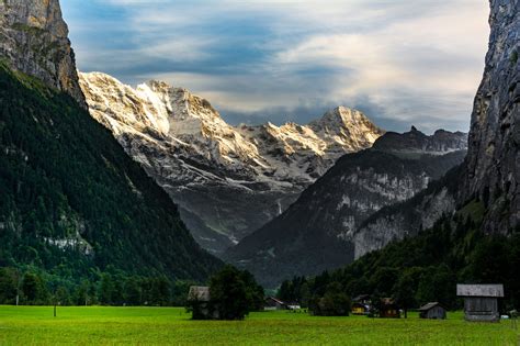 The Beauty If The Swiss Alps In The Magical City Of Lauterbrunnen