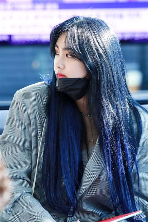 idols generation kpop hair color blue hair wheein blue hair