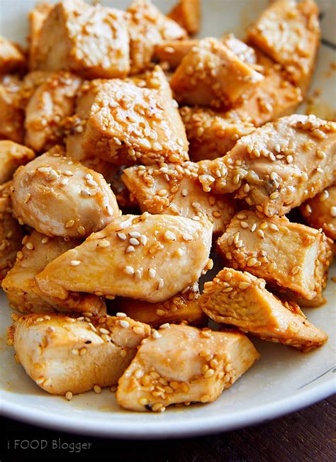 A hibachi chicken dinner at home! 10-Minute Hibachi Chicken - i FOOD Blogger