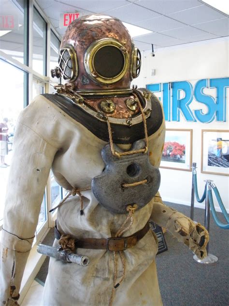 Dive Into History The History Of Diving Museum Collections Blog Jake