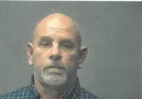 Simpson County Magistrate Charged With Dui Wnky News 40 Television