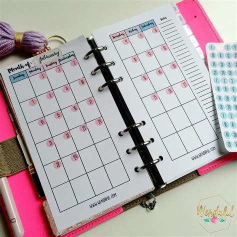 Free Undated Month on Two Pages Planner Inserts | Wendaful Planning