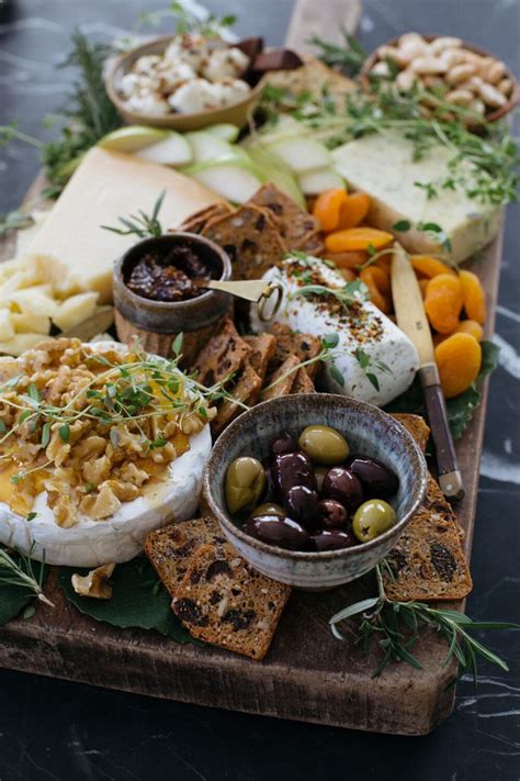 Two or three types of cheese is what i'd say is good for a small plate, and up to five cheeses will do for a giant party platter. How to Style a Beautiful Cheeseboard - Cheese Platter ...