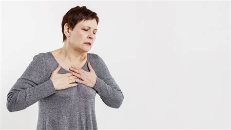Ibs Chest Pain Vs Cardiac Chest Pain Symptom Comparison Scary Symptoms