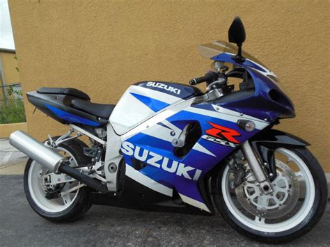 I would be grateful of any contributions — sales brochures, magazine ads, magazine articles, pictures, specs, facts, corrections etc. 2001 Suzuki GSX-R 600 Sportbike for sale on 2040-motos