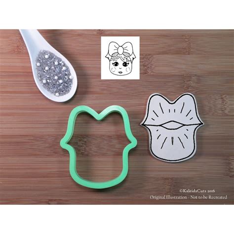 Kiss Lips Cookie Cutter Kaleidacuts