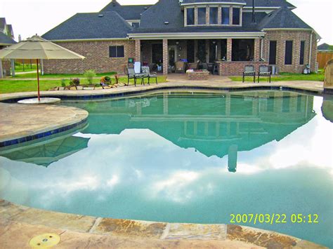 Elite Pools And Spas Large Pool Our Pools Come In All Shap Flickr