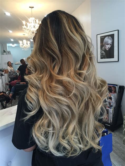 10 Blonde Balayage With Shadow Root Fashion Style