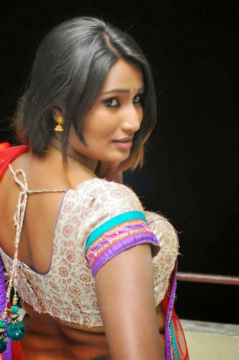Telugu Spicy Actress Swathi Naidu Latest Sizziling Images Beautiful