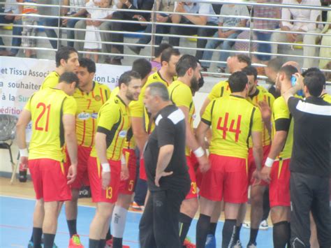 ما هي الدول الكونفدرالية؟ لا بدّ من تعريف الكونفدرالية؛ والتي تُعرّف على أنّها منظمات. الكونفدرالية الإفريقية ترفض طلب الزمالك بإعادة مباراته ضد الترجي بالعيون‏ - كود: جريدة إلكترونية ...