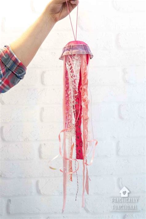 How To Make A Jellyfish Windsock Jellyfish Craft Wind Sock Diy Jelly