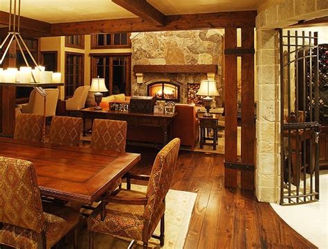 Rustic Modern Mountain Retreat Traditional Dining Room