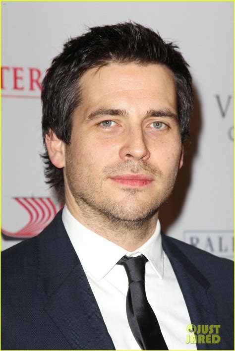 The following 2 files are in this category, out of 2 total. Rob James-Collier | Rob james collier, Downton abbey, Downton