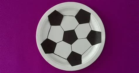 Paper Plate Soccer Ball - Arts and crafts - Educatall
