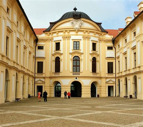 zámek slavkov austerlitz turistickamapa cz