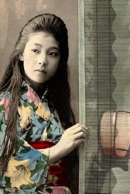 Maiko With Her Hair Down A Favorite Pose In Old Japan Geisha