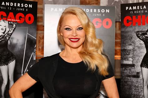 Pamela Anderson Never Read A Letter From Lily James Popsugar Celebrity Uk