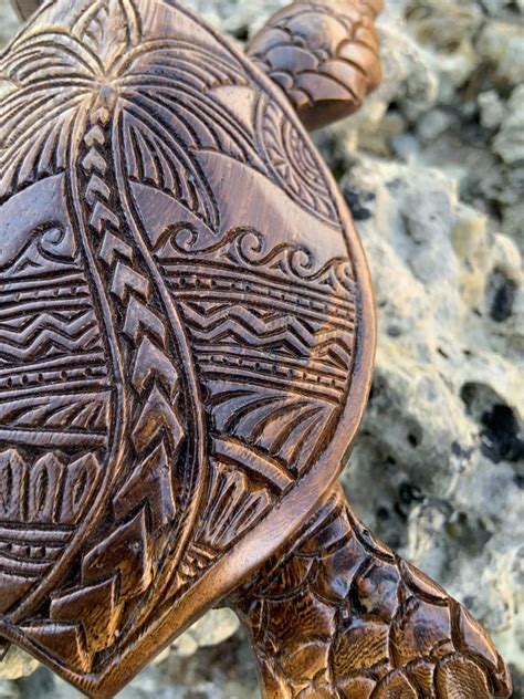 Hawaiian Turtle Wood Carving Made In Hawaii Wowelo
