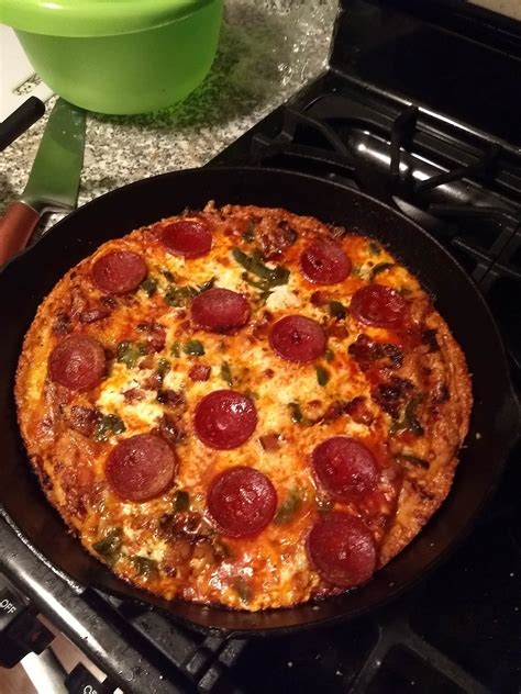Pepperoni Jalapeno Bacon And Garlic Pan Pizza It Was A Mess But So