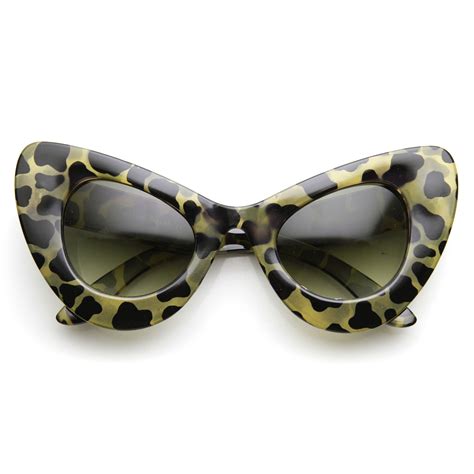 Retro Mod Super Trendy Womens Fashion Cat Eye Sunglasses 9233 Cat Eye Sunglasses Trendy