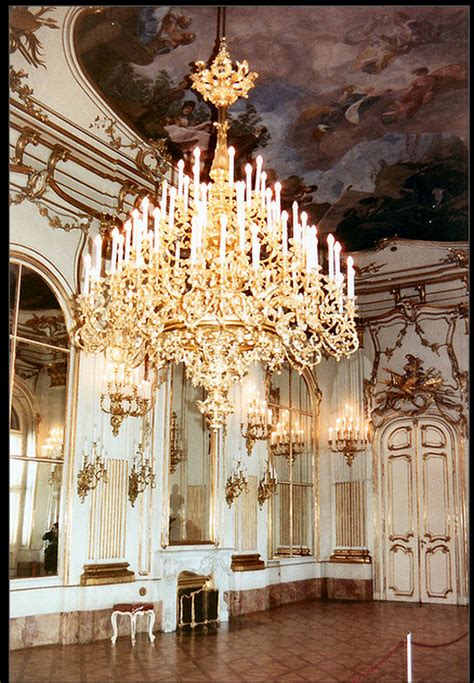 Chandelier At Viennas Schönbrunn Palace Opulent Interiors Beautiful