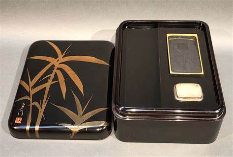 Antique Japanese Lacquer Box With Makie Suzuribako Ink Stone Kuraya