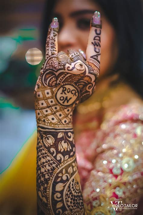 20 Modern Wedding Mehndi Designs Trending Now Wedmegood