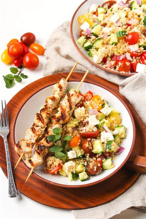 Mediterranean Bulgur Salad With Lemon Mint Vinaigrette