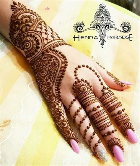 Full hand mehndi or henna is basically a sign of marriage according to hindu as well as. Special Mehndi Designs For Back Hand - Special Eid Mehndi ...