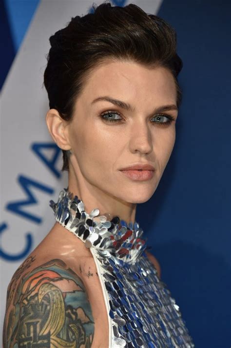Ruby) was born in melbourne, australia. Ruby Rose In August Getty Atelier At 2017 CMA Awards - Fashionsizzle